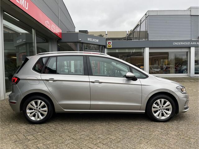 Volkswagen GOLF SPORTSVAN 1.0 TSI Comfortline Automaat, Carplay, Trekhaak, Cruise.