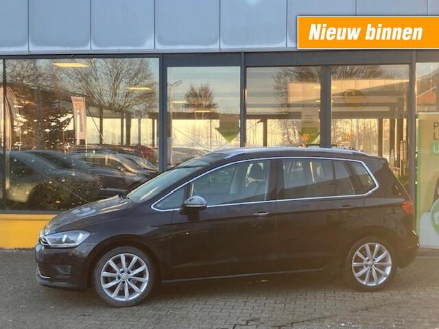 Volkswagen GOLF SPORTSVAN 1.2 TSI 110 pk DSG Business Edition - Navi - camera - sensoren