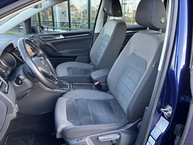 Volkswagen GOLF SPORTSVAN 1.5 TSI DSG 150 pk Highline Trekhaak I Navigatie I Cruise