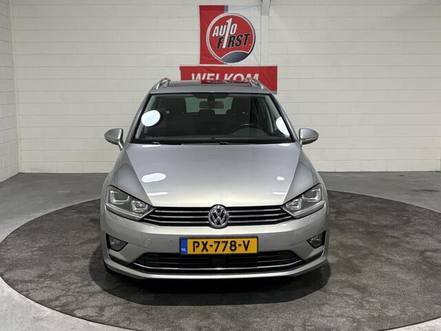 Volkswagen GOLF SPORTSVAN 1.4 TSI Highline, Clima, Cruise, Navigatie, Panoramadak, Trekhaak, Isofix, 17 inch All season, Parkeersensoren voor en achter, Blue tooth