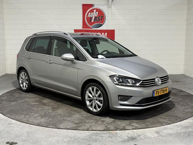 Volkswagen GOLF SPORTSVAN 1.4 TSI Highline, Clima, Cruise, Navigatie, Panoramadak, Trekhaak, Isofix, 17 inch All season, Parkeersensoren voor en achter, Blue tooth