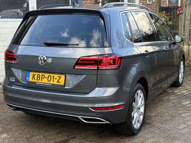 Volkswagen GOLF SPORTSVAN 1.5 TSI ACT Highline '20 Led Carplay Adaptive Cruise