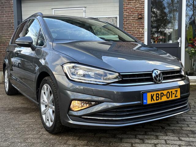Volkswagen GOLF SPORTSVAN 1.5 TSI ACT Highline '20 Led Carplay Adaptive Cruise