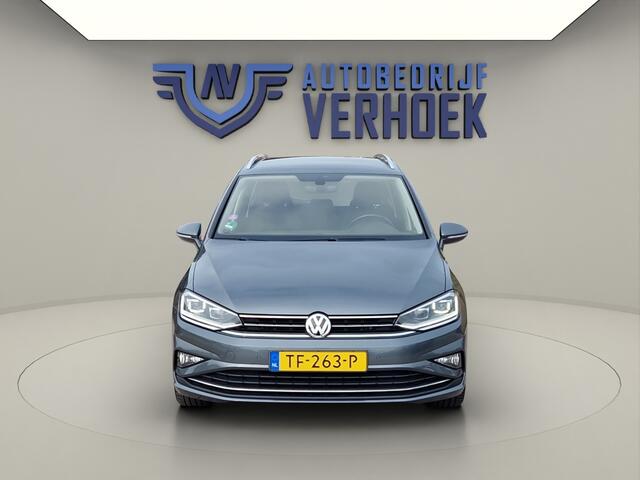 Volkswagen GOLF SPORTSVAN 1.5 TSI Highline Automaat - Trekhaak - NL Auto - Camera
