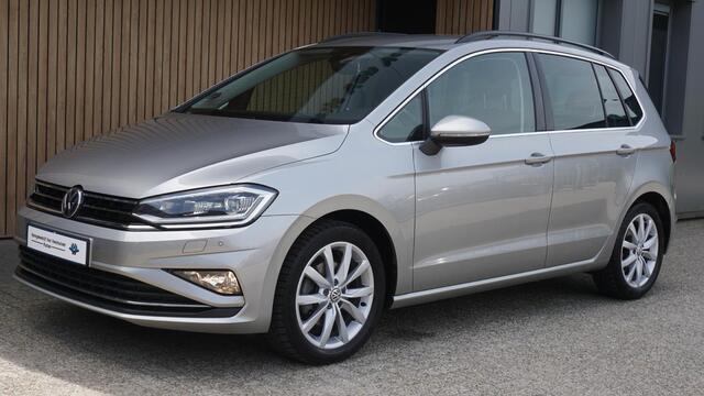 Volkswagen GOLF SPORTSVAN 1.5 TSI 150pk DSG Highline LED Navi A-Camera Stoelverwarming Adaptive Cruise 44623km!