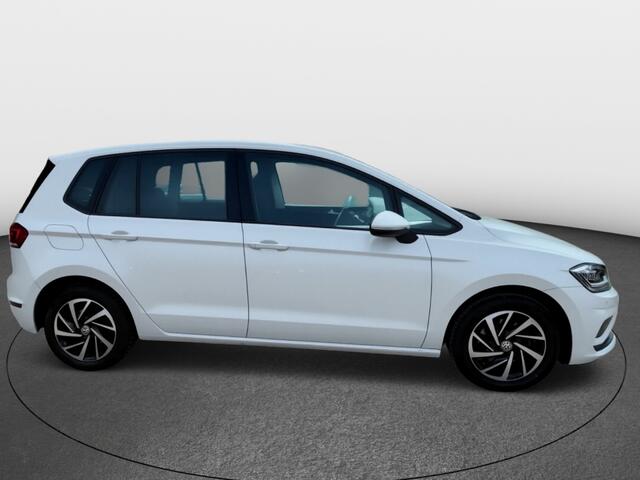 Volkswagen GOLF SPORTSVAN 1.5 TSI ACT Highline Aut. | Privacy glass | Full led koplampen
