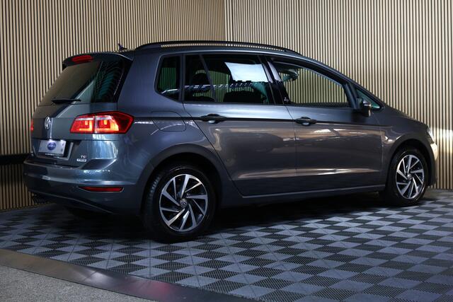 Volkswagen GOLF SPORTSVAN 1.4 TSI Highline Business ACC NAVI CLIMA PDC CAMERA STOEL+STUURVW"17