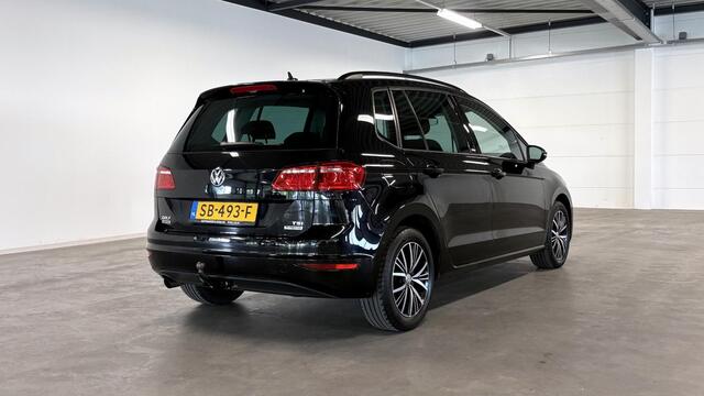 Volkswagen GOLF SPORTSVAN 1.2 TSI Connected Series | Trekhaak