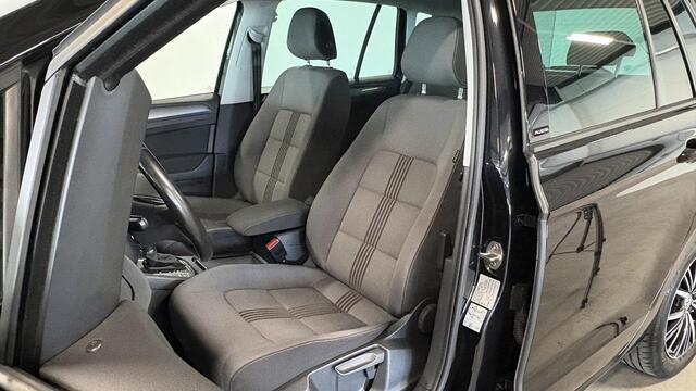 Volkswagen GOLF SPORTSVAN 1.2 TSI Connected Series | Trekhaak