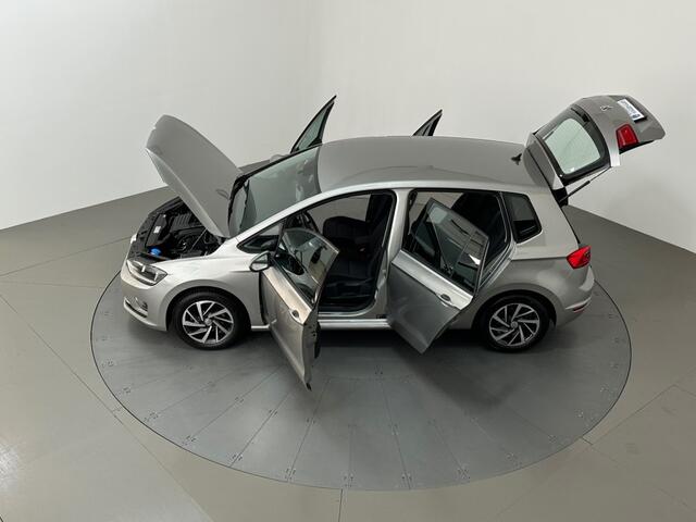 Volkswagen GOLF SPORTSVAN 1.2 TSI 81KW DSG AUTOMAAT TREKHAAK CAMERA