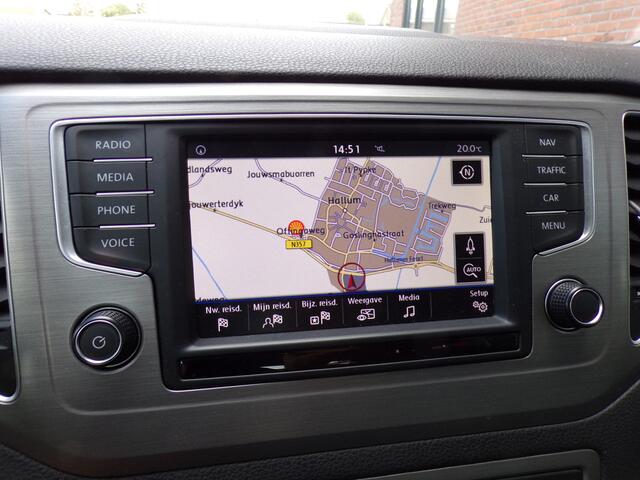 Volkswagen GOLF SPORTSVAN 1.0 TSI Connected Series Trekhaak ECC Cruise Carplay Navi