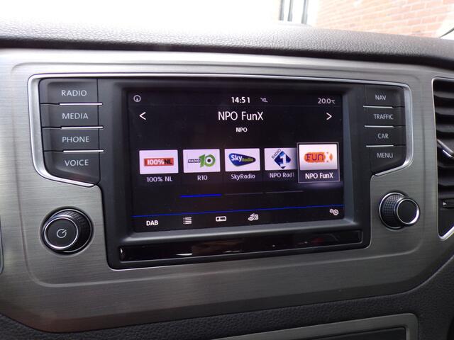 Volkswagen GOLF SPORTSVAN 1.0 TSI Connected Series Trekhaak ECC Cruise Carplay Navi