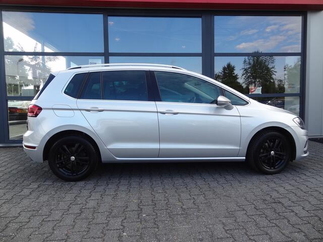 Volkswagen GOLF SPORTSVAN 1.5 TSI ACT Highline | CRUISE | AUTOMAAT | LMV |