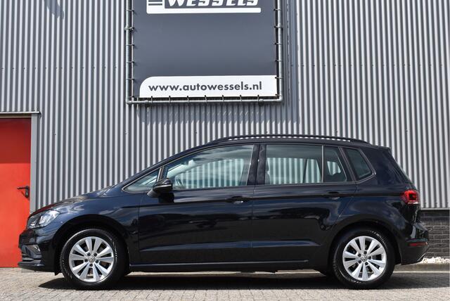 Volkswagen GOLF SPORTSVAN 1.5 TSI ACT Comfortline 130pk Camera, Adaptive cruise, Wegkl. trekhaak, Stoelverwarming, Navi