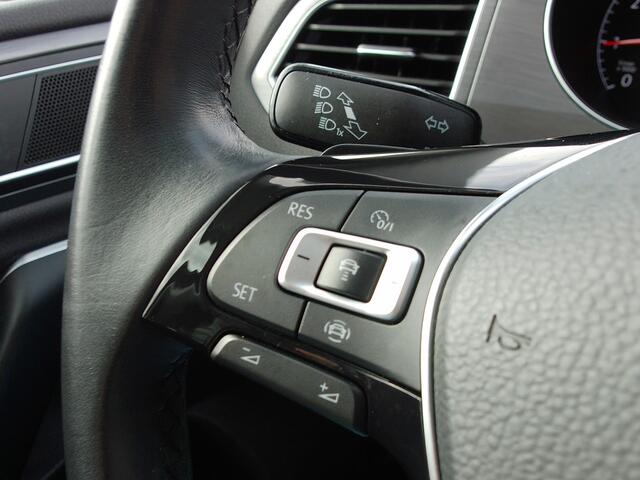 Volkswagen GOLF SPORTSVAN 1.0 TSI Comfortline, Automaat / Trekhaak / Full LED / Camera + Sensoren / ErgoActive