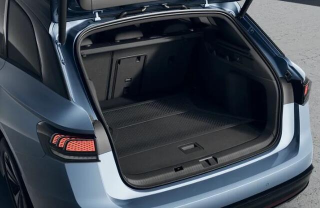 Volkswagen ID ID.7 Tourer Pro Limited Edition 77 kWh !!!Profiteer ook van ¤ 2.000 inruilpremie!!!