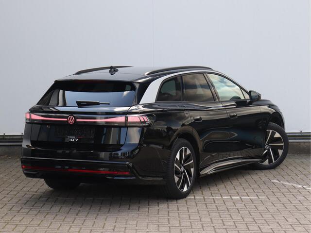 Volkswagen ID ID.7 Pro Business 77 kWh accu, 210 kW / 286 pk Variant | Trekhaak | Navigatie | 360-Camera | Stoel- en Stuurverwarming | Massagefunctie |