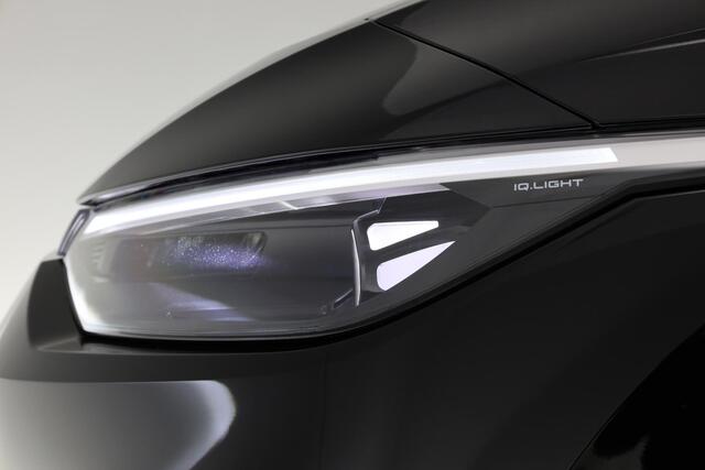Volkswagen ID ID.7 Tourer Pro Business 77 kWh 210 kW / 286 pk | IQ Light | 360 Camera | HUD | Keyless | Side Assist | 20 inch