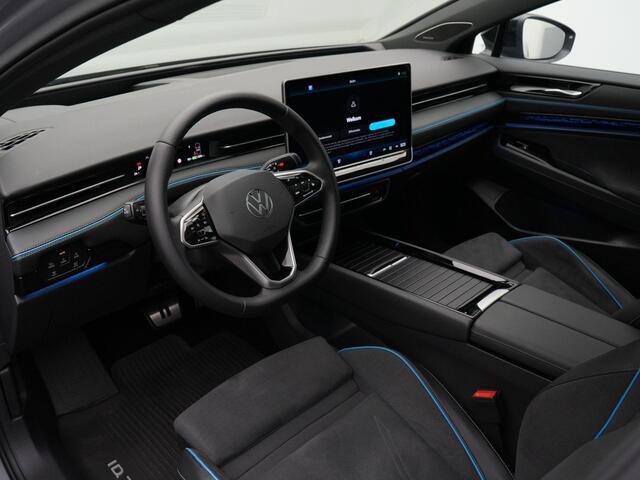 Volkswagen ID ID.7 Limousine 77 kWh 286 pk Pro Business | Panoramadak | Geheugen-/massagestoelen | Head-up display | Adaptief onderstel | Rondomzicht camera