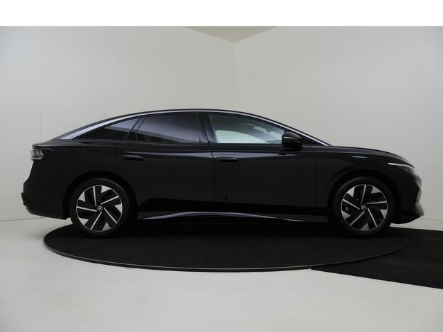 Volkswagen ID ID.7 Pro Business | Achterbank in ongelijke delen neerklapbaar incl. middenarmsteun en doorlaadmogelijkheid | Afstandscontrolesysteem (Front Assist), met voetgangers- en fietsersherkenning | Automatische afstandsregeling (Adaptive Cruise Control)