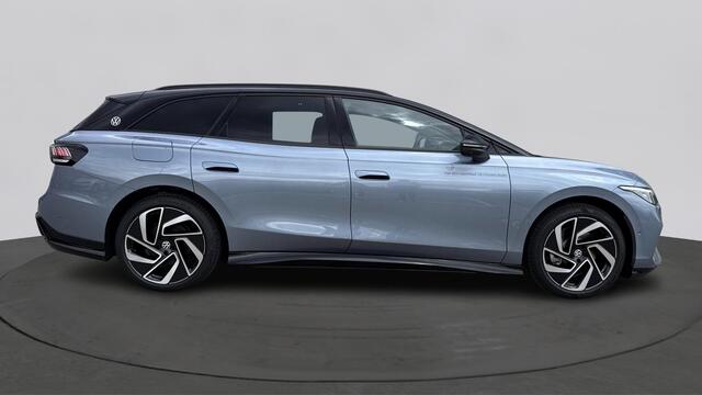 Volkswagen ID ID.7 Tourer Pro Limited Edition 77 kWh Trekhaak Black edition Interieur style pakket plus Exterieur pakket plus