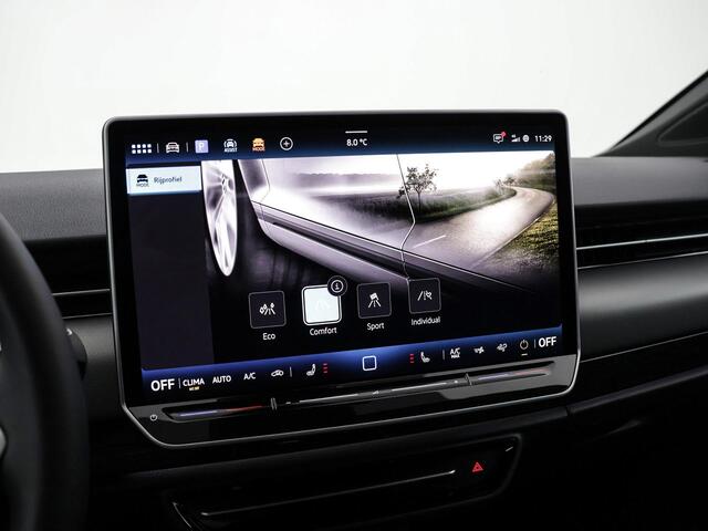 Volkswagen ID ID.7 Tourer Limited Edition 77 kWh accu 286 pk · verwarmd stuurwiel · Draadloze telefoonlader ·