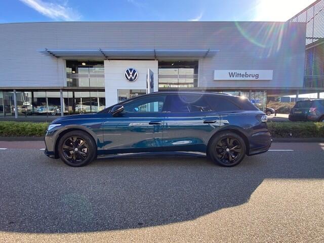 Volkswagen ID ID.7 Tourer Pro Limited Edition 77 kWh / Panoramadak / Trekhaak / Carplay / Navi