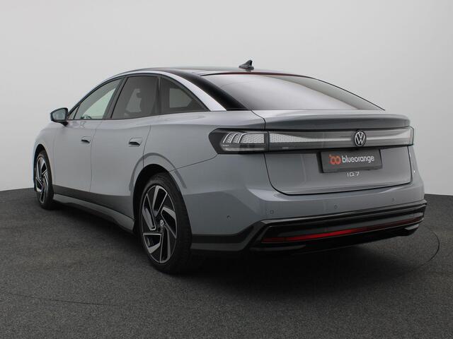 Volkswagen ID ID.7 Pro Business 77 kWh 286PK Aut. SOH 100%, 360gr. Camera, Head-Up Display, Warmtepomp, 20" LM Velgen, Keyless, Side Assist, Memorystoel