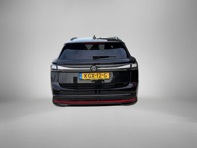 Volkswagen ID ID.7 Tourer Pro Limited Edition 77 kWh · 20" Black Style velgen + all-season banden · 360 camera · verwarmde voorstoelen · Trekhaak inklapbaar, met elektrische ontgrendeling ·