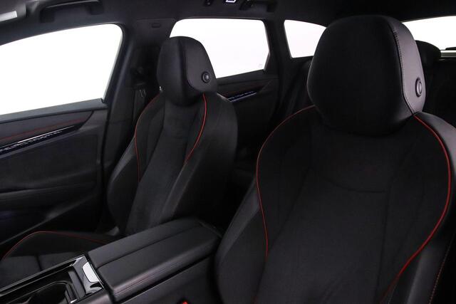 Volkswagen ID ID.7 Tourer GTX Business 340pk Automaat Trekhaak, Adaptive cruise control, Harman Kardon audio, 360 camera, Achteruitrijcamera, LED matrix koplampen
