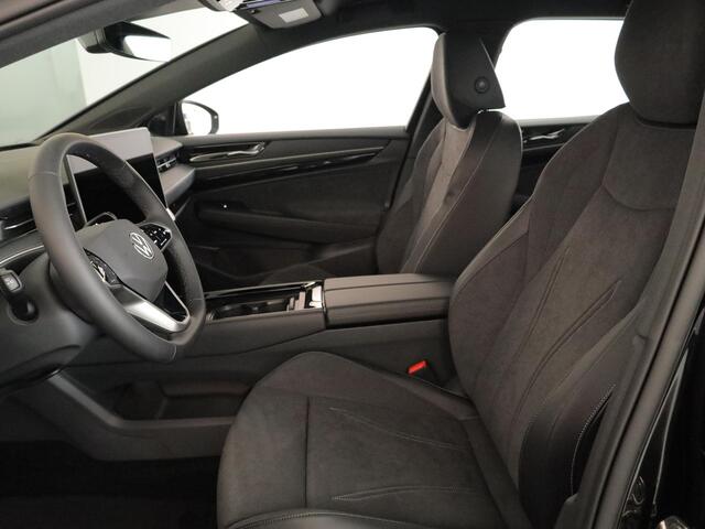 Volkswagen ID ID.7 Tourer Pro Limited Edition 77 kWh accu 210 kW / 286 PK 20" inch lm velgen Trontheim, Panorama dak, Dyn. Chas. Contr.