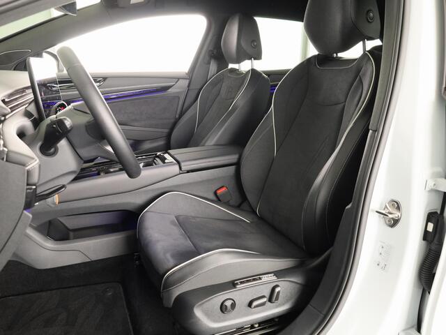 Volkswagen ID ID.7 Tourer Pro Business 77 kWh accu, 210 kW / 286 pk Variant | Navigatie | 360 Camera | Elektrische klep | Head Up display |