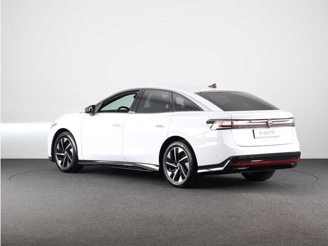 Volkswagen ID ID.7 Pro Business 77 kWh accu, 210 kW / 286 pk Limousin | Navigatie | Camera | Elektrische klep |