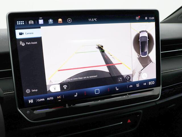 Volkswagen ID ID.7 Pro Business 286pk 77 kWh · 360 Camera · Head-Up · Alarm · Elek. Trekhaak · Keyless · Elek. Voorstoelen · 20'' Inch · Gratis onderhoud & APK t/m 30-01-2030 · EXTRA INRUILKORTING ·