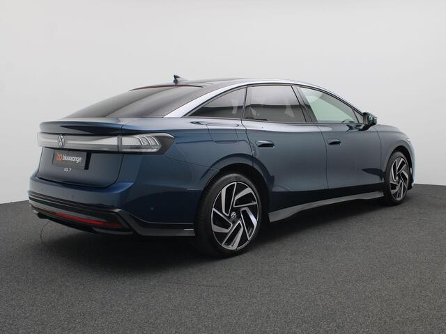 Volkswagen ID ID.7 Pro Business 77 kWh 286PK Aut. SOH 100%, Panoramadak, Head-Up Display, Warmtepomp, 20" LM velgen, 360gr. Camera, Stoelventilatie, Memorystoelen, Matrix LED-Verlichting, DCC