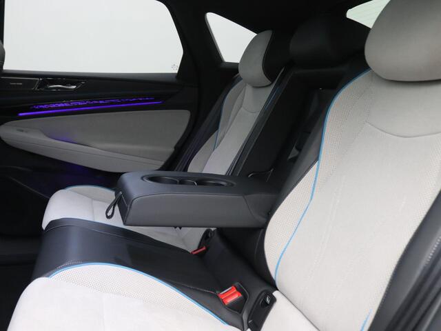 Volkswagen ID ID.7 Pro Business 77 kWh 286PK Aut. SOH 100%, Panoramadak, Head-Up Display, Warmtepomp, 20" LM velgen, 360gr. Camera, Stoelventilatie, Memorystoelen, Matrix LED-Verlichting, DCC