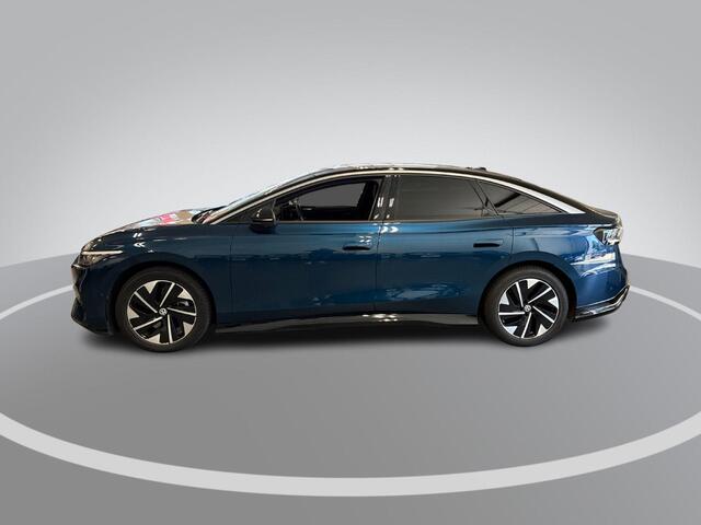 Volkswagen ID ID.7 Pro Business 286pk 77 kWh · SOH 96,3% · Warmtepomp · 360 Camera · Elek. Voorstoelen · Head-Up · 19'' Inch ·
