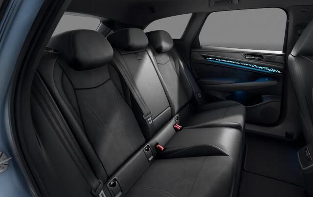 Volkswagen ID ID.7 Tourer Limited Edition Plus 77 kWh !!!Profiteer ook van ¤ 2.000 inruilpremie!!!