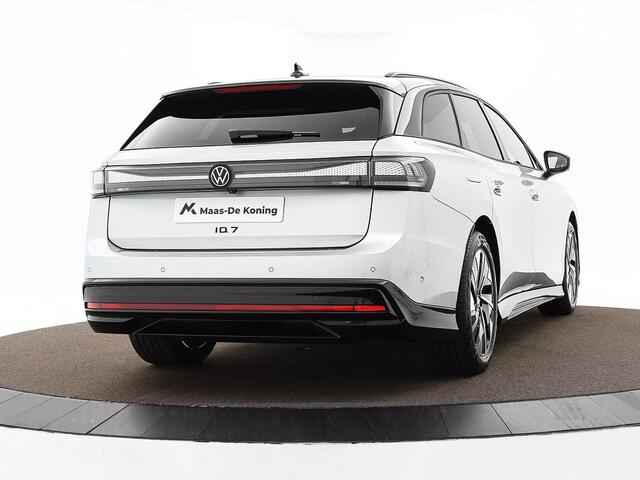 Volkswagen ID ID.7 Pro Limited Edition 77 kWh accu 286 pk · Trekhaak inklapbaar, met elektrische ontgrendeling · Voorraad OUTLET · Prijs is inclusief inruilpremie ·