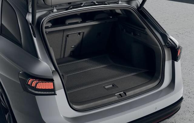 Volkswagen ID ID.7 Tourer Limited Edition Plus 77 kWh !!!Profiteer ook van ¤ 2.000 inruilpremie!!!