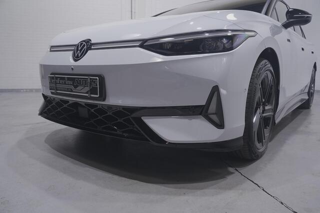 Volkswagen ID ID.7 GTX 250 kW 4Motion SOH 97% Head-Up Display Navi Apple Carplay Achteruitrijcamera 20"-lmv Stoelen V+A Verwarmd Stuurverwarming Elek. Trekhaak