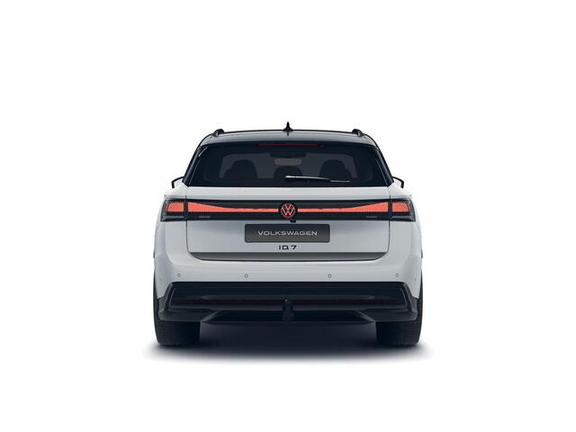 Volkswagen ID ID.7 Limited Edition Plus 77 kWh 286 PK | Trekhaak | 20 Inch | 360 Camera | Head-Up Display | Elektrische Verstelbare Voorstoelen |