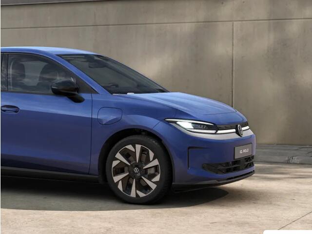 Volkswagen ID ID. Polo Life First Edition 52 kWh/211 PK · 18" Lichtmetalen velgen · Stoelverwarming · Cruise Control Adaptief