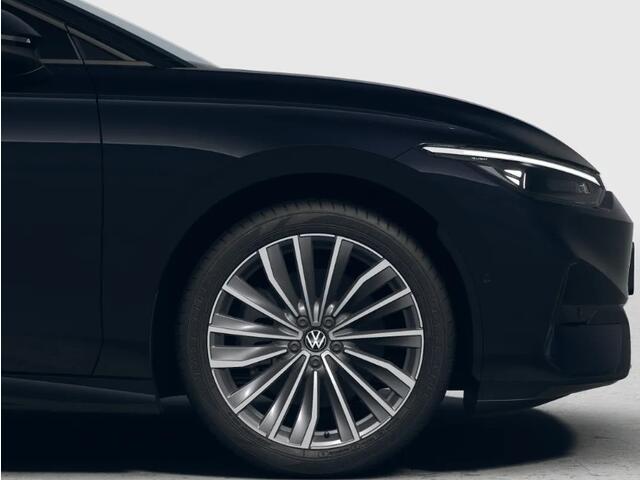 Volkswagen ID ID.7 Limited Edition Plus 77 kWh accu 286 PK · Achteruitrijcamera · Draadloze telefoonlader ·