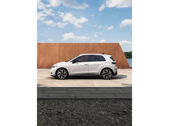 Volkswagen ID ID. Polo 52 kWh 211 1AT Life First Edition | Airconditioning automatisch, 2-zone (Climatronic) | Automatische afstandsregeling (Adaptive Cruise Control) | Koplampverlichting LED