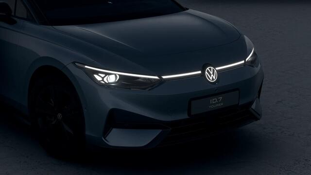 Volkswagen ID ID.7 Tourer 86 kWh 286 1AT Limited Edition Plus | Koplampverlichting LED Matrix (IQ.Light) | Sfeerverlichting interieur (30 kleuren instelbaar) | Voorstoelen, verwarmbaar