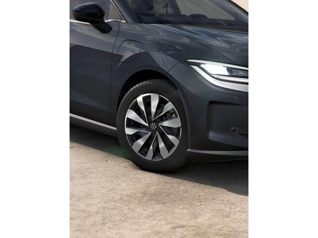 Volkswagen ID ID. Polo 52 kWh 211 1AT Life First Edition | Airconditioning automatisch, 2-zone (Climatronic) | Automatische afstandsregeling (Adaptive Cruise Control) | Koplampverlichting LED