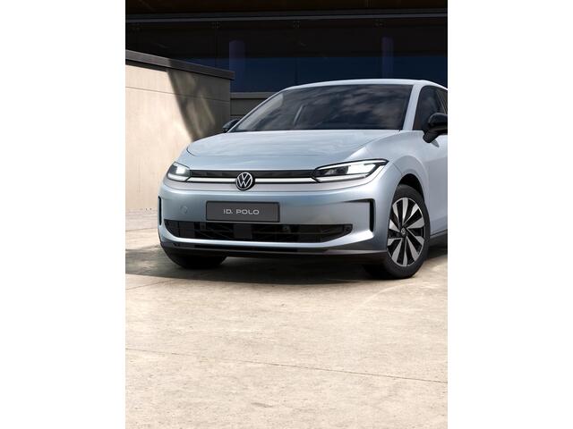 Volkswagen ID ID. Polo 52 kWh 211 1AT Life First Edition | Airconditioning automatisch, 2-zone (Climatronic) | Automatische afstandsregeling (Adaptive Cruise Control) | Koplampverlichting LED