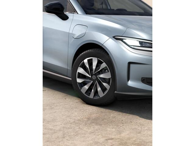 Volkswagen ID ID. Polo 52 kWh 211 1AT Life First Edition | Airconditioning automatisch, 2-zone (Climatronic) | Automatische afstandsregeling (Adaptive Cruise Control) | Koplampverlichting LED