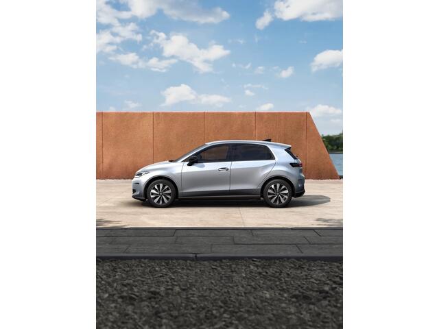 Volkswagen ID ID. Polo 52 kWh 211 1AT Life First Edition | Airconditioning automatisch, 2-zone (Climatronic) | Automatische afstandsregeling (Adaptive Cruise Control) | Koplampverlichting LED